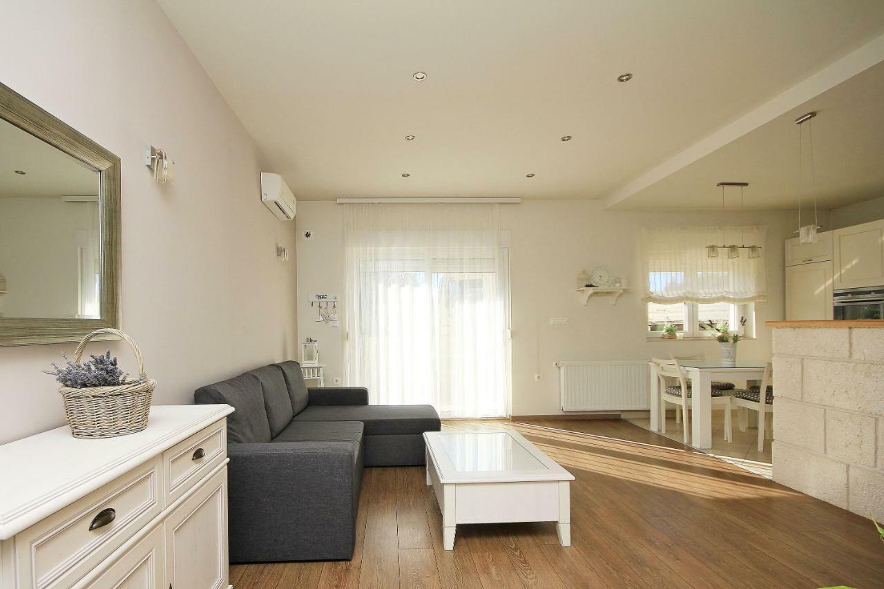 Apartmani Sulenta Тучепи Экстерьер фото