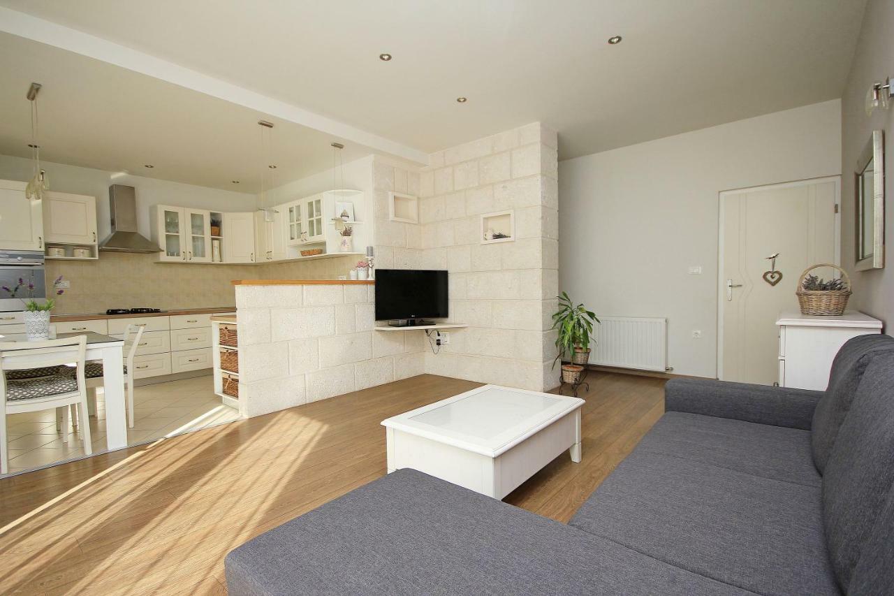 Apartmani Sulenta Тучепи Экстерьер фото