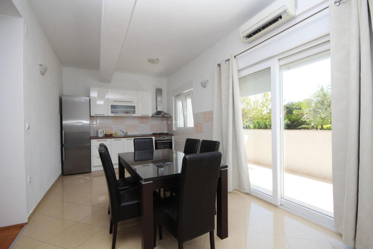 Apartmani Sulenta Тучепи Экстерьер фото